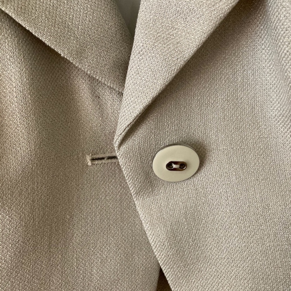 3/4 Sleeve Jacket - Picture 3 of 11